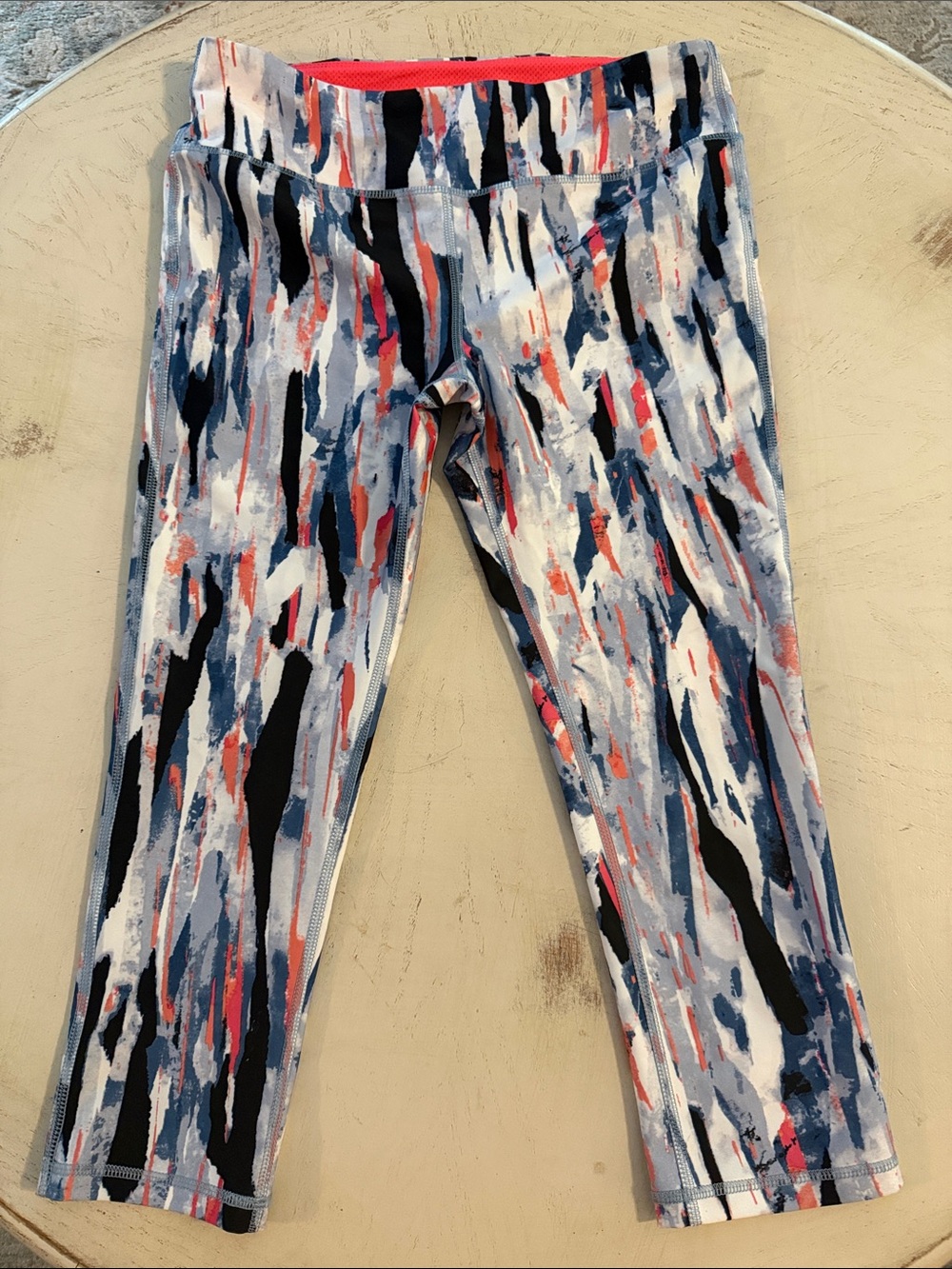 Marika Sport colorful capri workout gym leggings sz medium